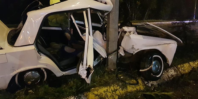 Zonguldak'ta iki otomobil �arp��t�: 6 yaral�