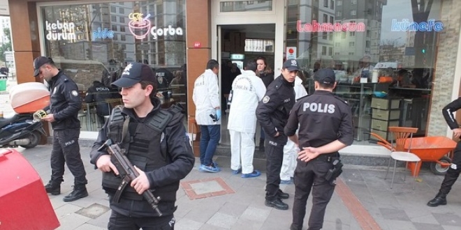 Pendik'te silahlı saldırı: Ölü ve yaralılar var