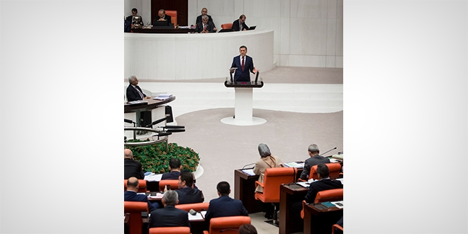 Çalışma izni iptal edilen öğretmenler için açıklama