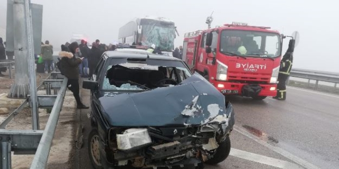 Amasya'da zincirleme trafik kazas�: 9 yaral�