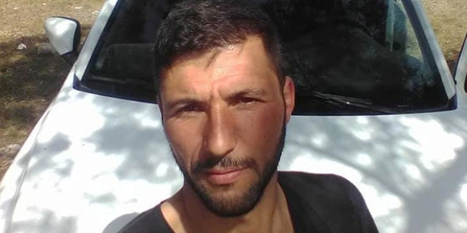 Kolunu makineye kapt�ran i��i �ld�