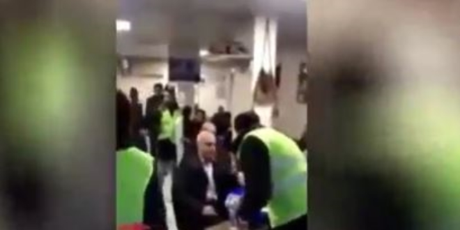Sarı Yelekli provokatörler kahvehanelerde