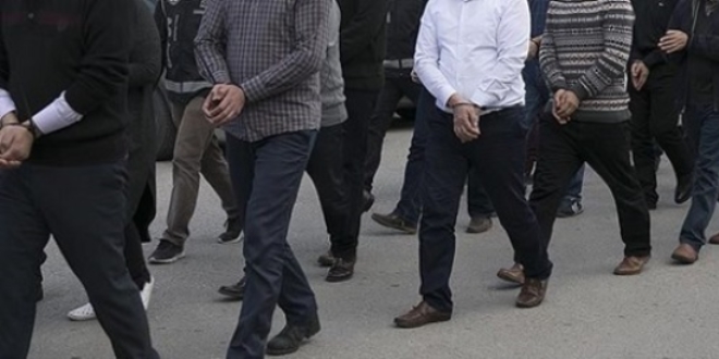 İzmir'de uyuşturucu operasyonu: 16 gözaltı
