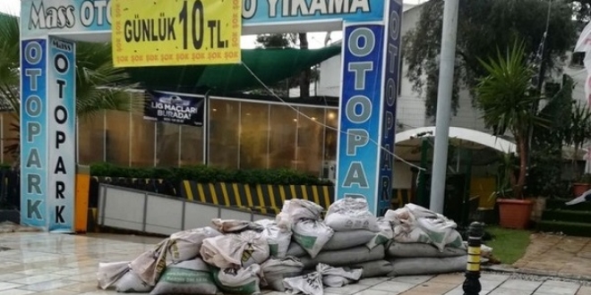 Bodrum'da krmz alarm! iddetli ya bekleniyor