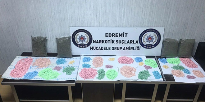 Yılbaşı İçin Piyasaya Süreceklerdi! Ele Geçirildi - Memurlar.Net