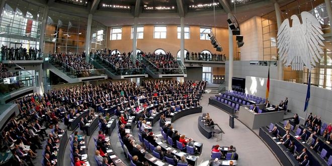 Almanya, kalifiye iş gücü göçü için engelleri kaldırdı