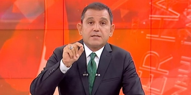 Fatih Portakal'� portakal yiyerek protesto ettiler