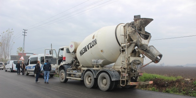 �ald�klar� beton mikserini mazotu bitince b�rak�p ka�t�lar