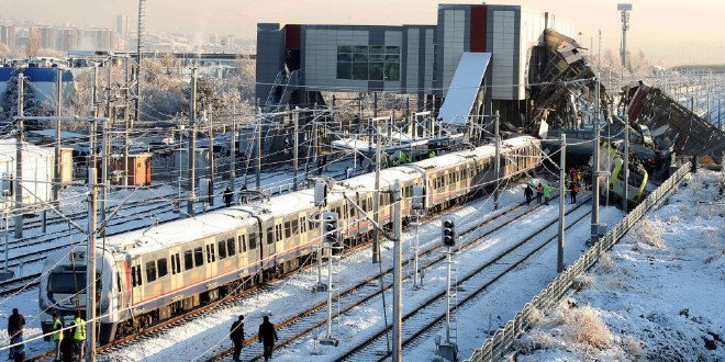 Tren kazasında FETÖ bağlantısı da araştırılıyor