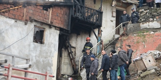 3 ya��ndaki �ocuk yang�n kurban� oldu