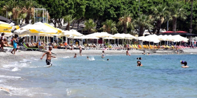Antalya ve Muğla'da Aralık ayında deniz keyfi
