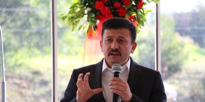Gezen ve Akpınar soruşturmasına Ak Parti'den ilk yorum