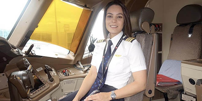 THY'nin Kolombiyal kadn pilotu