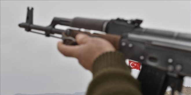 Güvenlik korucuları 'en düşük memur maaşı' almak istiyor