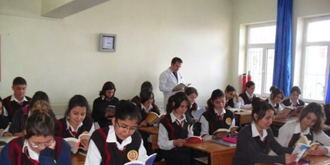 MEB, 3 yıllık liseleri hayata geçirmeye hazırlanıyor