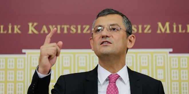 CHP'li Özel'den Akar ve Bahçeli'ye yanıt