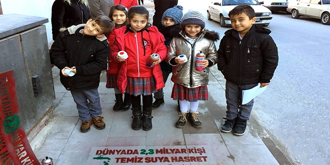 �lkokul ��rencilerinden tasarruf �a�r�s�!