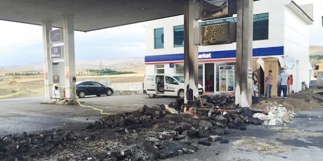 Ağrı'daki AK Parti'lii Belediye Başkanı'na kumpas