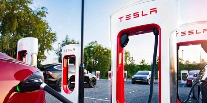 Tesla'nın şarj istasyonları 2019'da Türkiye'ye geliyor