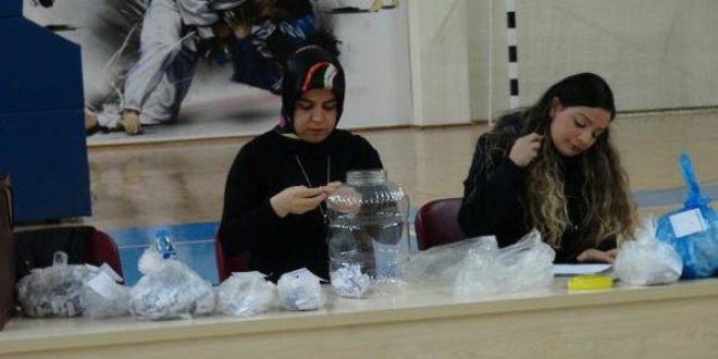 Bin 300 kişilik iş için, 6 bin 300 kişi başvuru yaptı