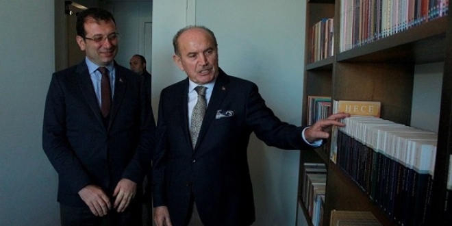 Ekrem İmamoğlu ilk ziyaretini ilginç bir isme yaptı
