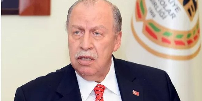 Yaşar Okuyan basın kartını iade etti