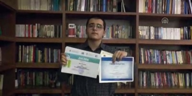 Bir yılda öğrendiği Rusçası ile dünya üçüncüsü oldu