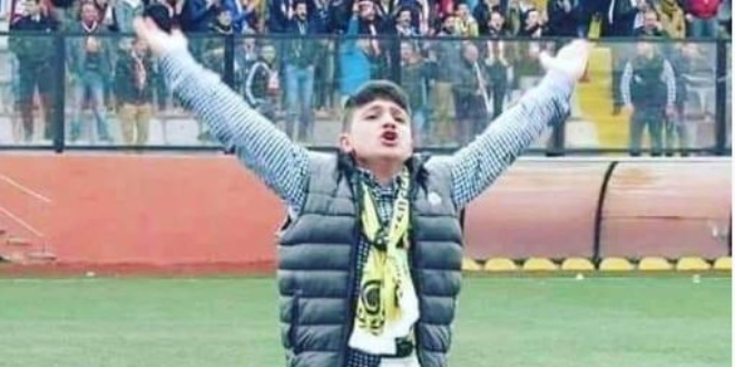 Taraftar kavgasında 17 yaşındaki genç öldürüldü