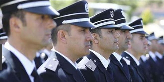Vali Demirtaş'tan yeni polislere 'FETÖ' uyarısı