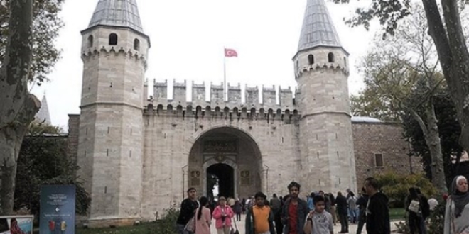 Milli saraylar� 2018'de 1 milyon 430 bin ki�i gezdi