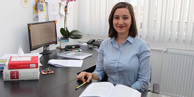 Hukuk fakültesi öğrencisi tez hocasını öldürdü