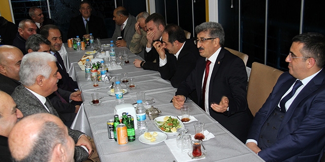 Van Valisi, yıllar sonra ilk görev yerini ziyaret etti