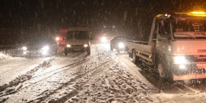 Kahramanmaraş-Kayseri kara yolu ulaşıma kapandı