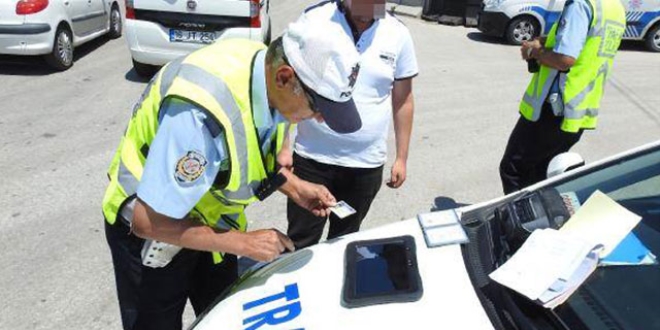 Çorum'da drift yapan 10 sürücüye 50 bin lira ceza