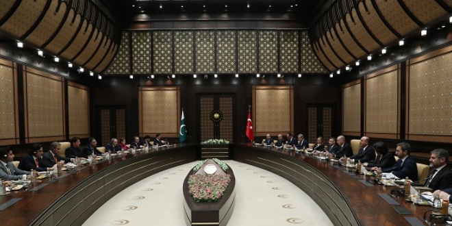Cumhurbaşkanı Erdoğan, Han ile bir araya geldi