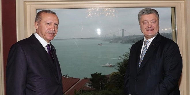 Cumhurbaşkanı Erdoğan, Poroşenko ile görüştü