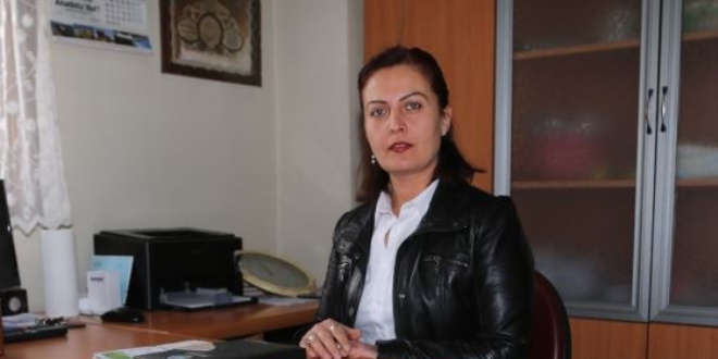 Adres değişikliği mahalle nüfusunu yarıya indirdi