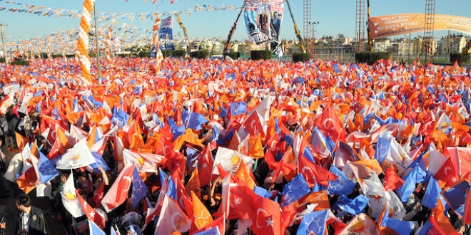 AK Parti afi ve bayrak avnda