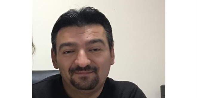 Soluk borusuna kuru yemiş kaçan akademisyen öldü