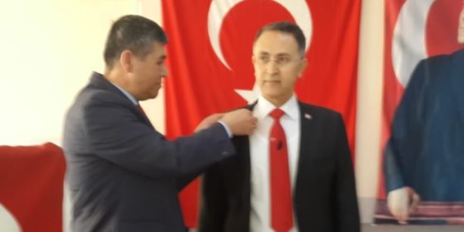 CHP'den istifa eden Başkan DP'den aday oldu