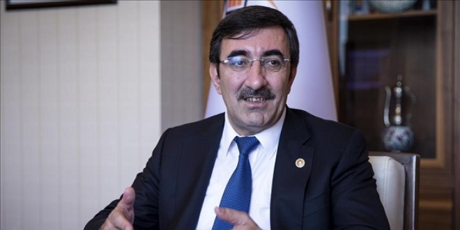 'AK Parti dünyaya açılmaya devam edecek'