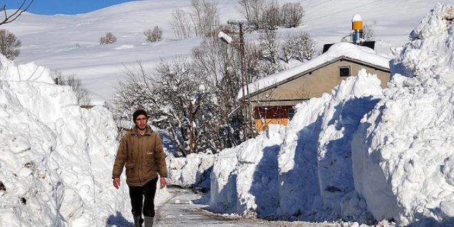Yurtta soğuk hava ve kar yaşamı olumsuz etkiliyor