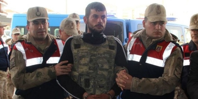 Beş kişiyi öldürdü, bira ve sigara alıp yoluna devam etti