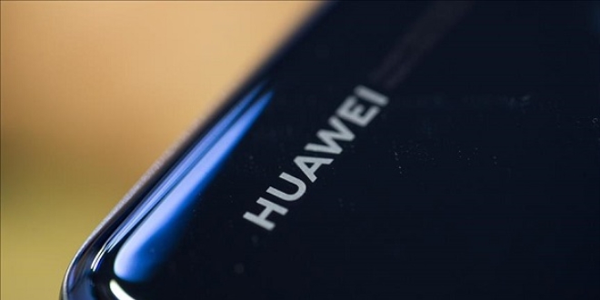 Huawei'nin Çinli yöneticisi Polonya'da gözaltına alındı