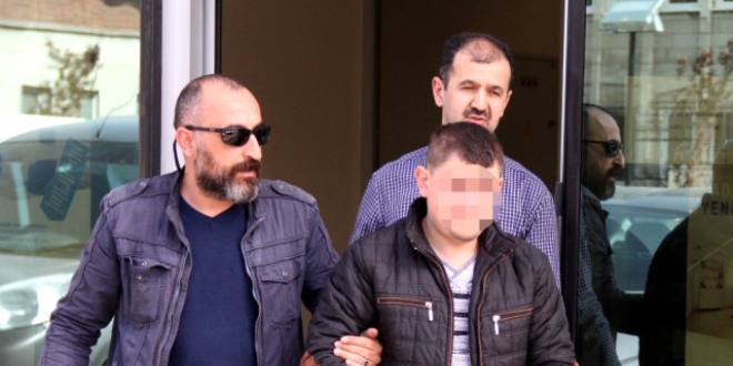 Kadınların gizlice görüntülerini çeken sapık yakalandı