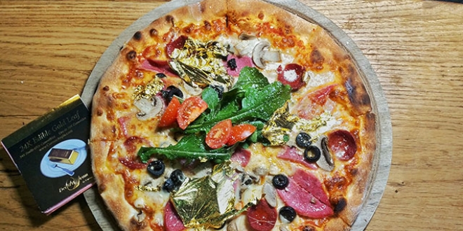 24 ayar altınlı pizza