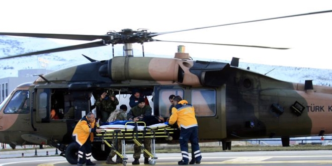 Askeri helikopter tansiyon hastası için havalandı