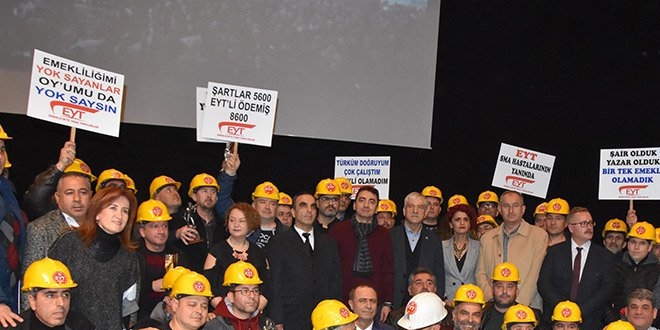 Emeklilikte Yaşa Takılanlar, salona sığmadı