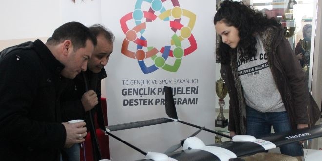 Çankırı'da lise öğrencilerinden İHA testi
