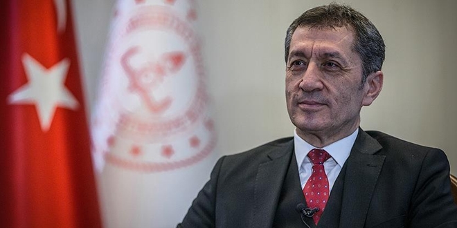 Ziya Selçuk: Öğrenciyken sınıfta kalmak bana iyi geldi